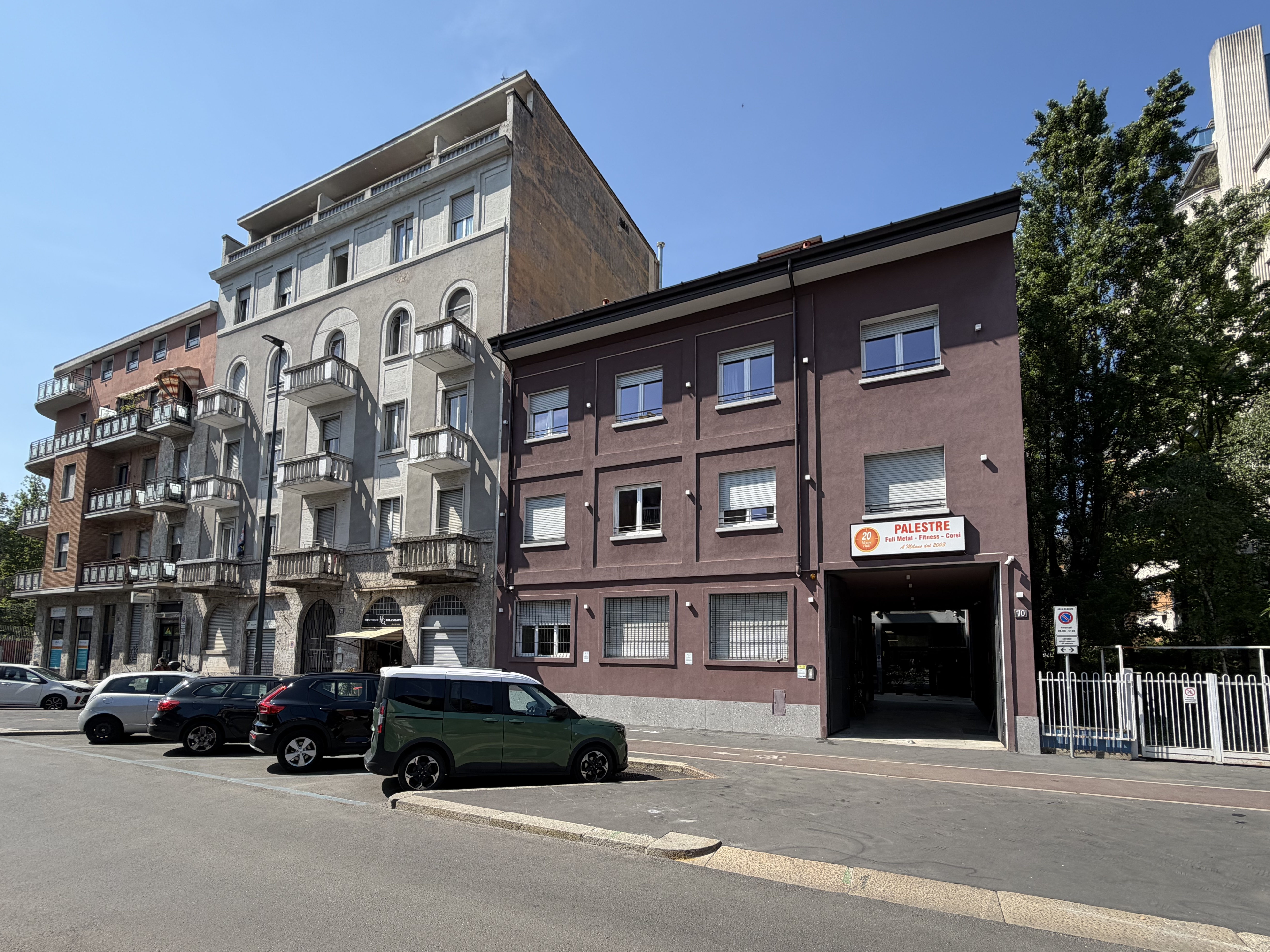 Tolstoj Contemporary Apartments
